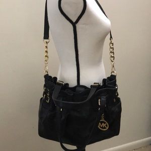Black Micheal Kors tote